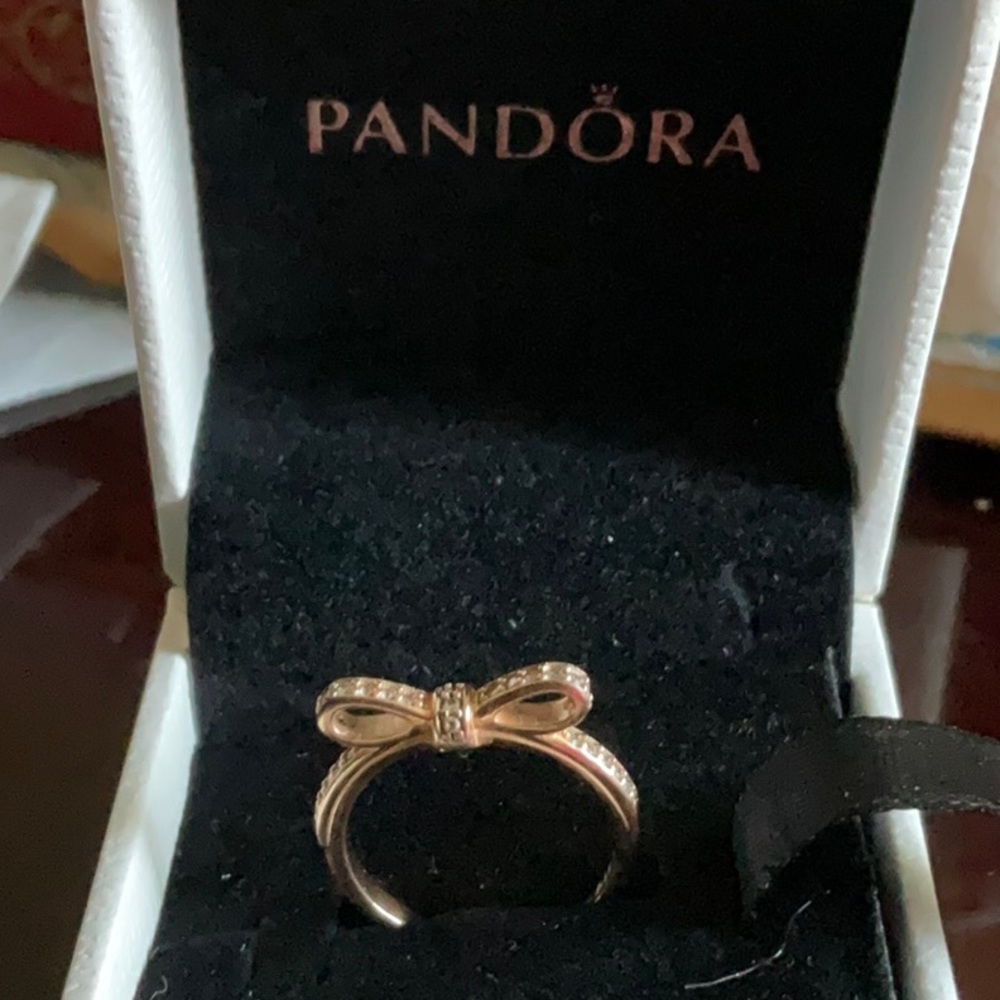 Pandora Rose Gold Bow ring